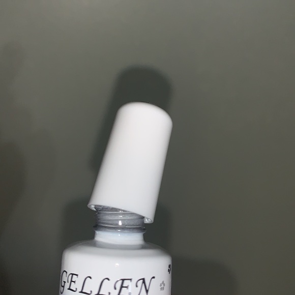 Set Of 5 Gellen Soak Off Gel Polish - Picture 8 of 9